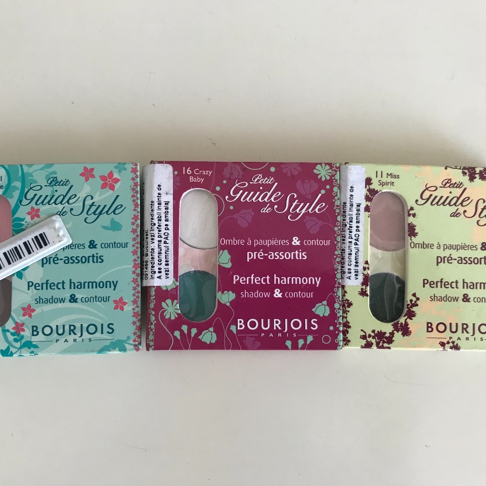 Bourjois Paris Wholesale Lot 50 pcs new combe
